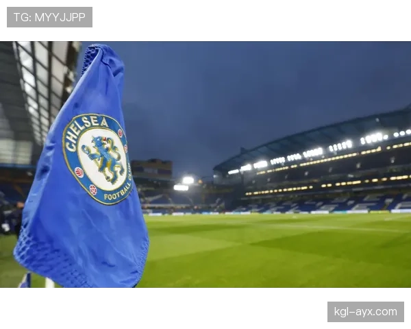 英超联赛争冠白热化 多支球队表现强势持续冲击榜首