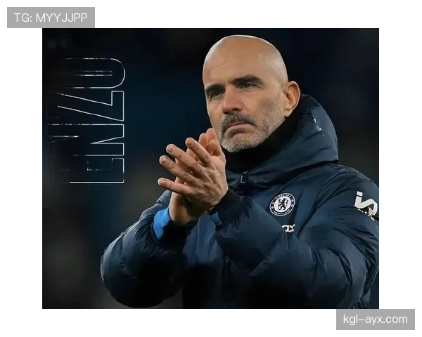 奥利弗·格拉斯纳率队迎战新赛季英超，稳步提升引期待