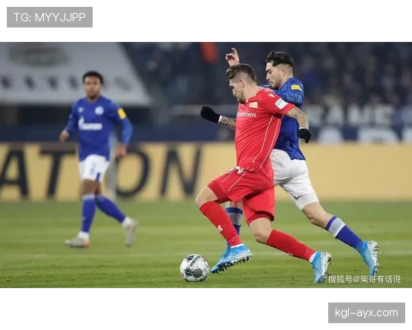 德甲转会市场风起云涌，多队状态回暖引关注