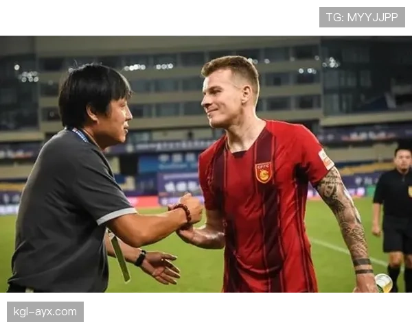 孙兴慜左右脚均衡发威,状态回暖助球队剑指胜利 孙兴慜左右脚均衡发威,状态回暖助球队剑指胜利